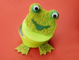 Frosch basteln mit Kindern