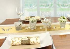 Tischdeko gold creme Fest