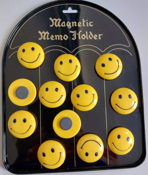 Smiley Magnete Set mit 12 Stück und Metallfafel Memohalter