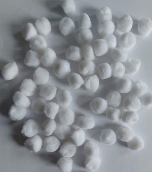Pompon weiß 15mm 60 Stk