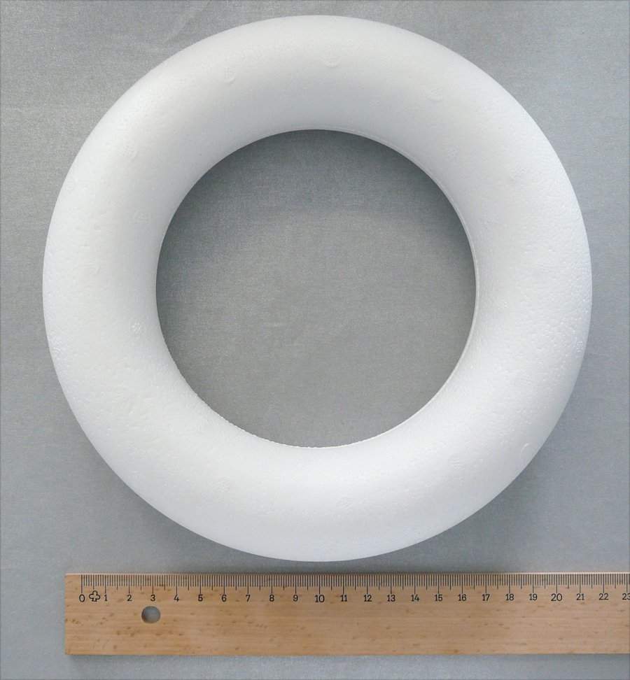 Styroporring 220 mm Günstiger Styroporkranz und verschiedenste Styr