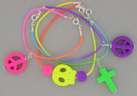 Kunststoffperlen Neonmix 100g, Kreuz, Schädel, Peace, rund
