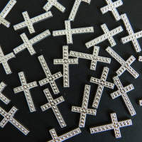 Streuteile Kreuze silber, 25 Stück, Farbe silber Kommunion Konfirmatio
